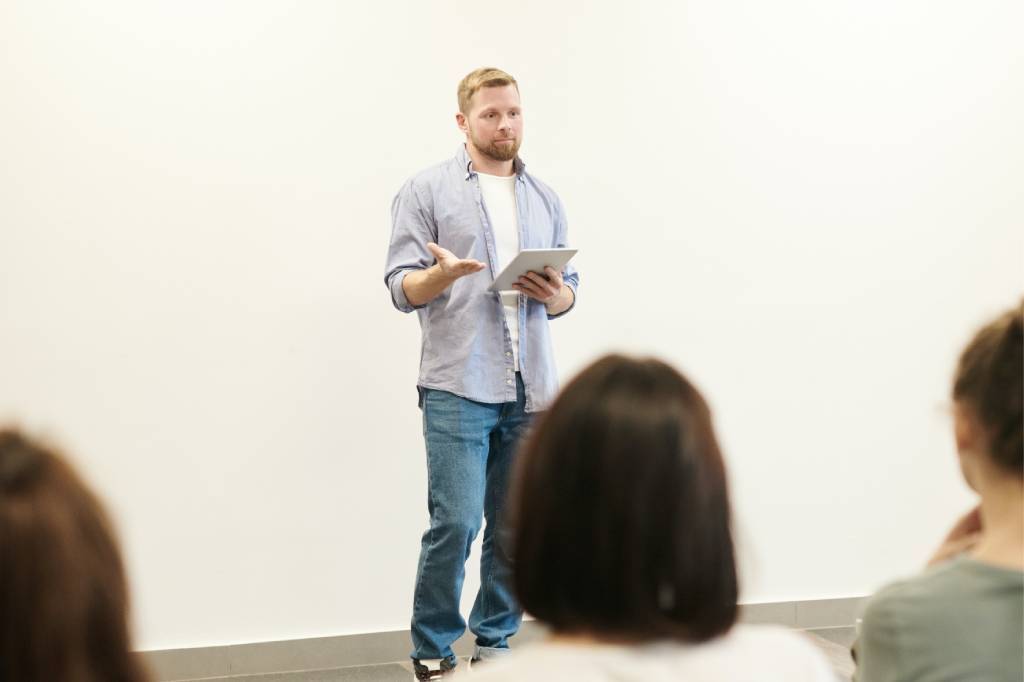 Тренинги и обучение